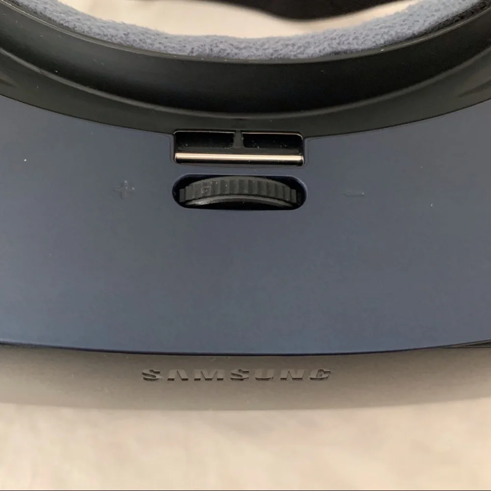 Samsung Oculus Gear VR (2017)